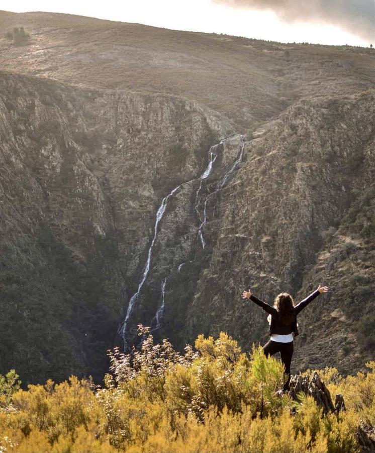 Casas Rurales Acebuche, Descubre el Otoño Mágico en el Valle de Ambroz Casas del Monte Esterno foto