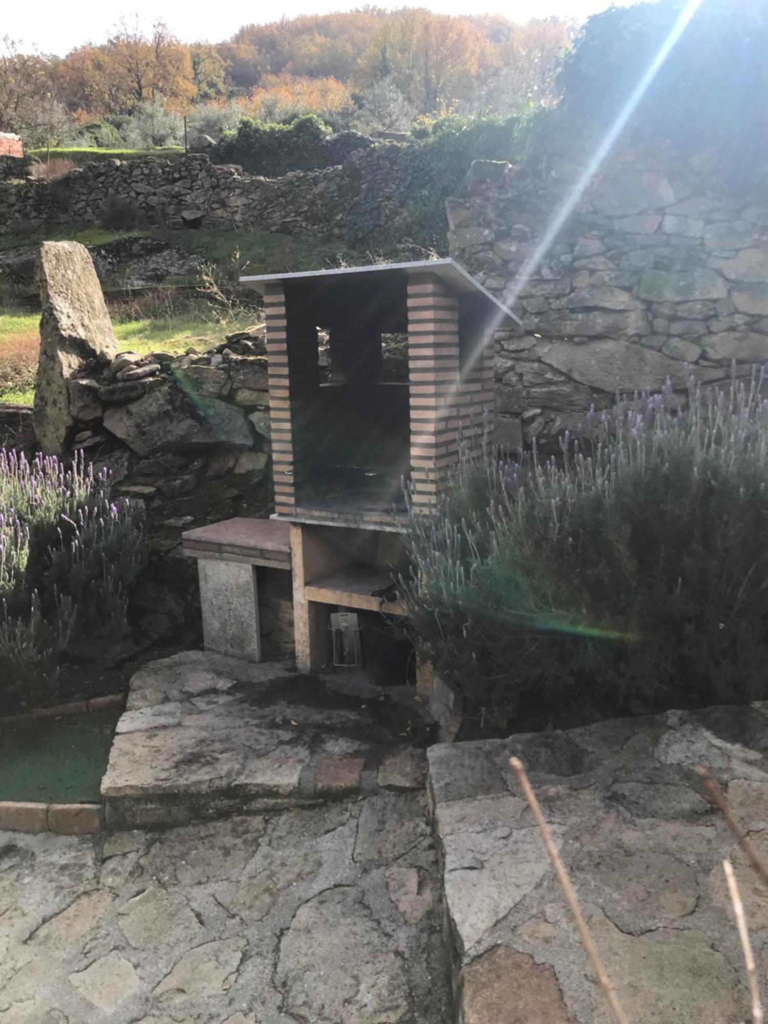 Casas Rurales Acebuche, Descubre el Otoño Mágico en el Valle de Ambroz Casas del Monte Esterno foto