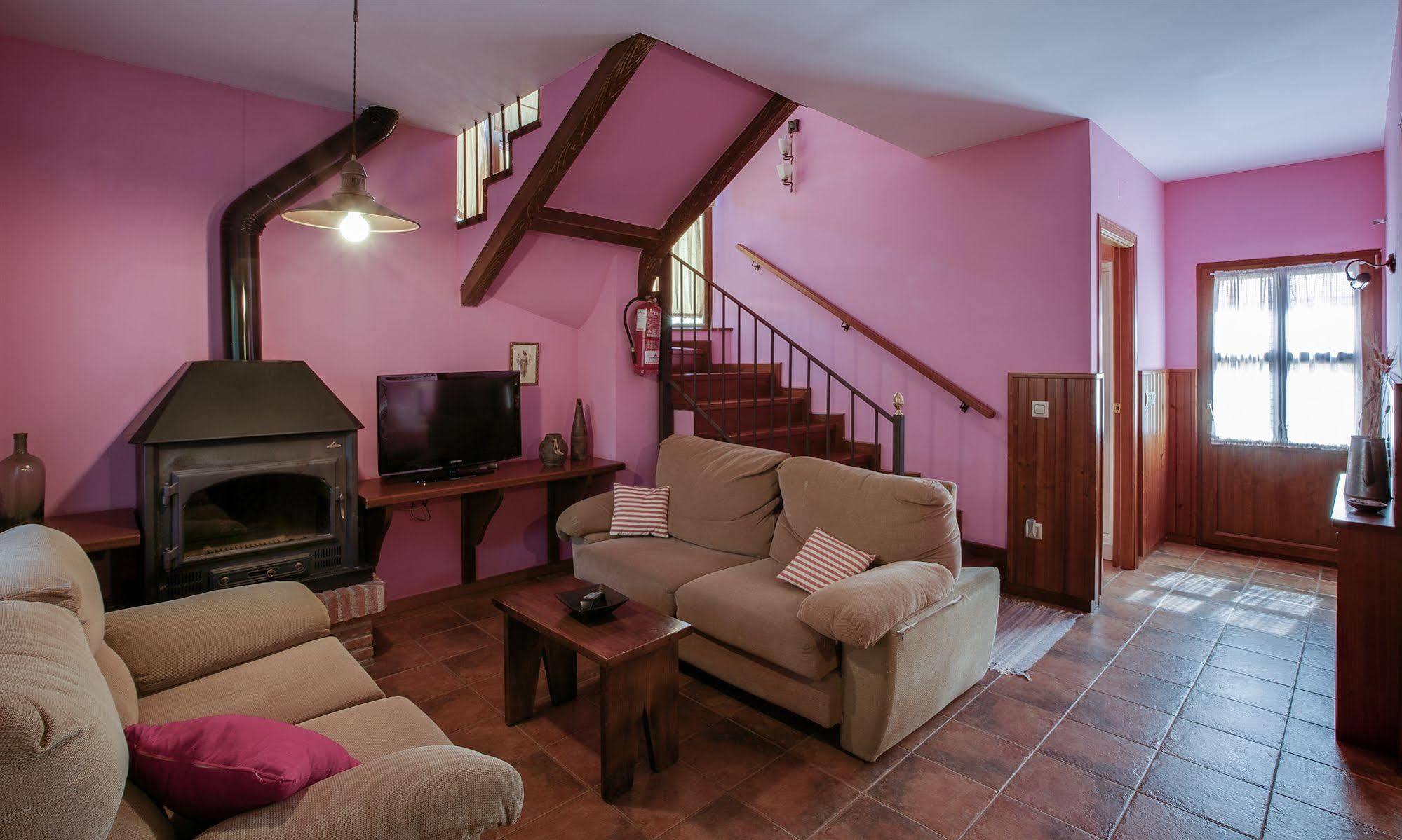 Casas Rurales Acebuche, Descubre el Otoño Mágico en el Valle de Ambroz Casas del Monte Esterno foto